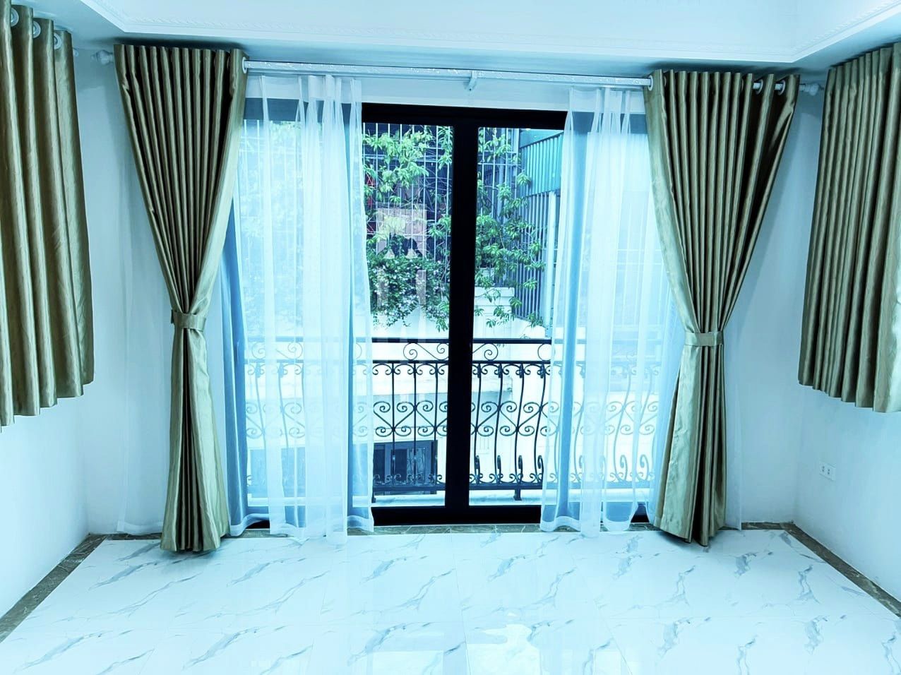 BÁN NHÀ HAI MẶT NGÕ ĐƯỜNG LÁNG LÁNG THƯỢNG ĐỐNG ĐA 7.6 TỶ 65m 5 TẦNG MT 4.5m CÁCH Ô TÔ 50m