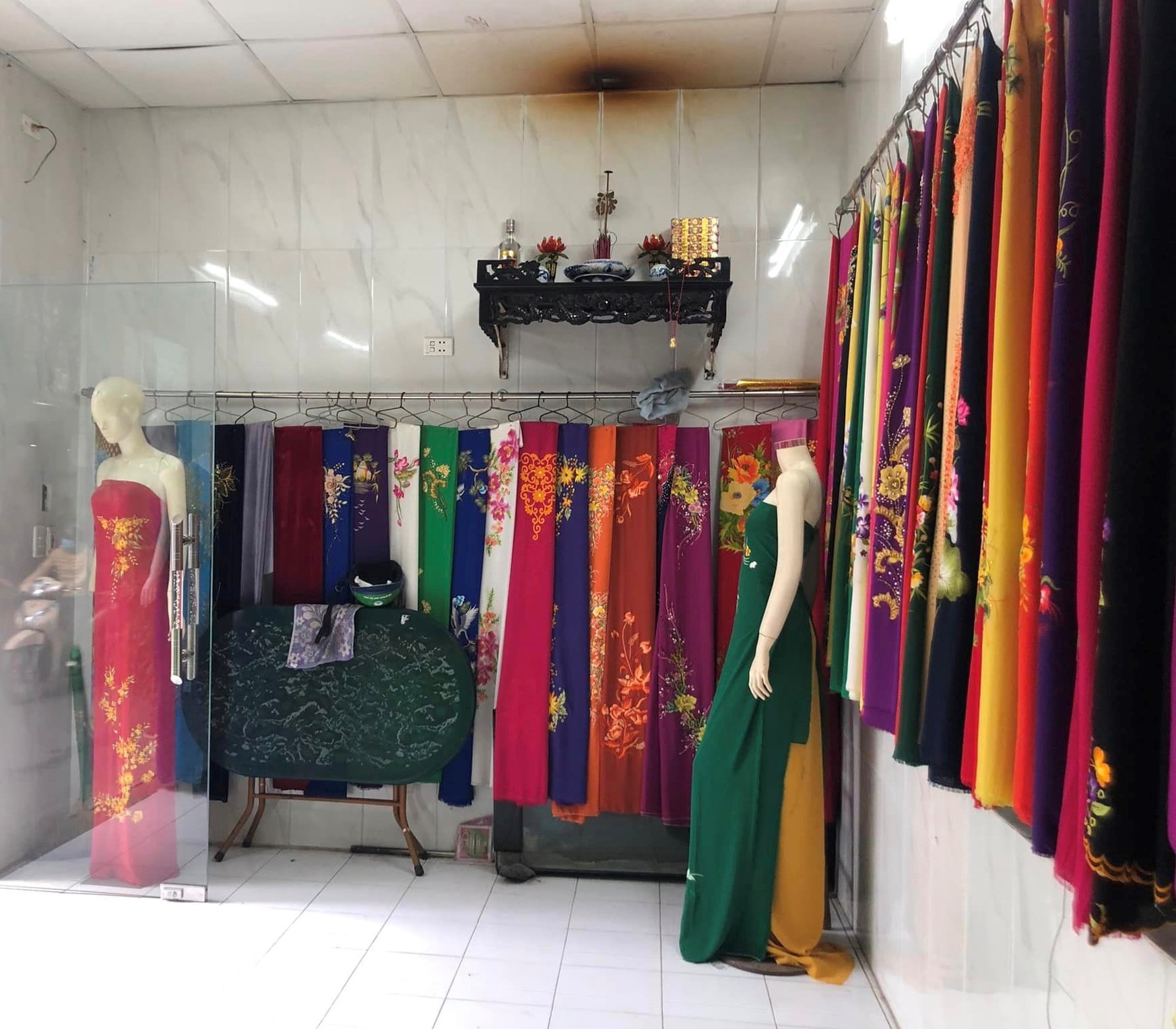 Mặt Phố Bùi Ngọc Dương, 23m2, MT3m, 3.5 Tỷ, Ô Tô, Ngõ Thông