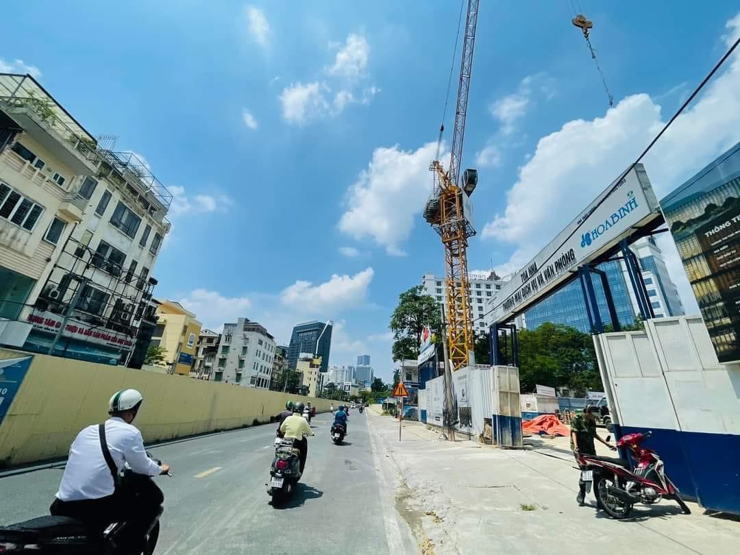 MẶT PHỐ CÁT LINH-PHỐ VÀNG ĐỐNG ĐA-TRUNG TÂM THỦ ĐÔ