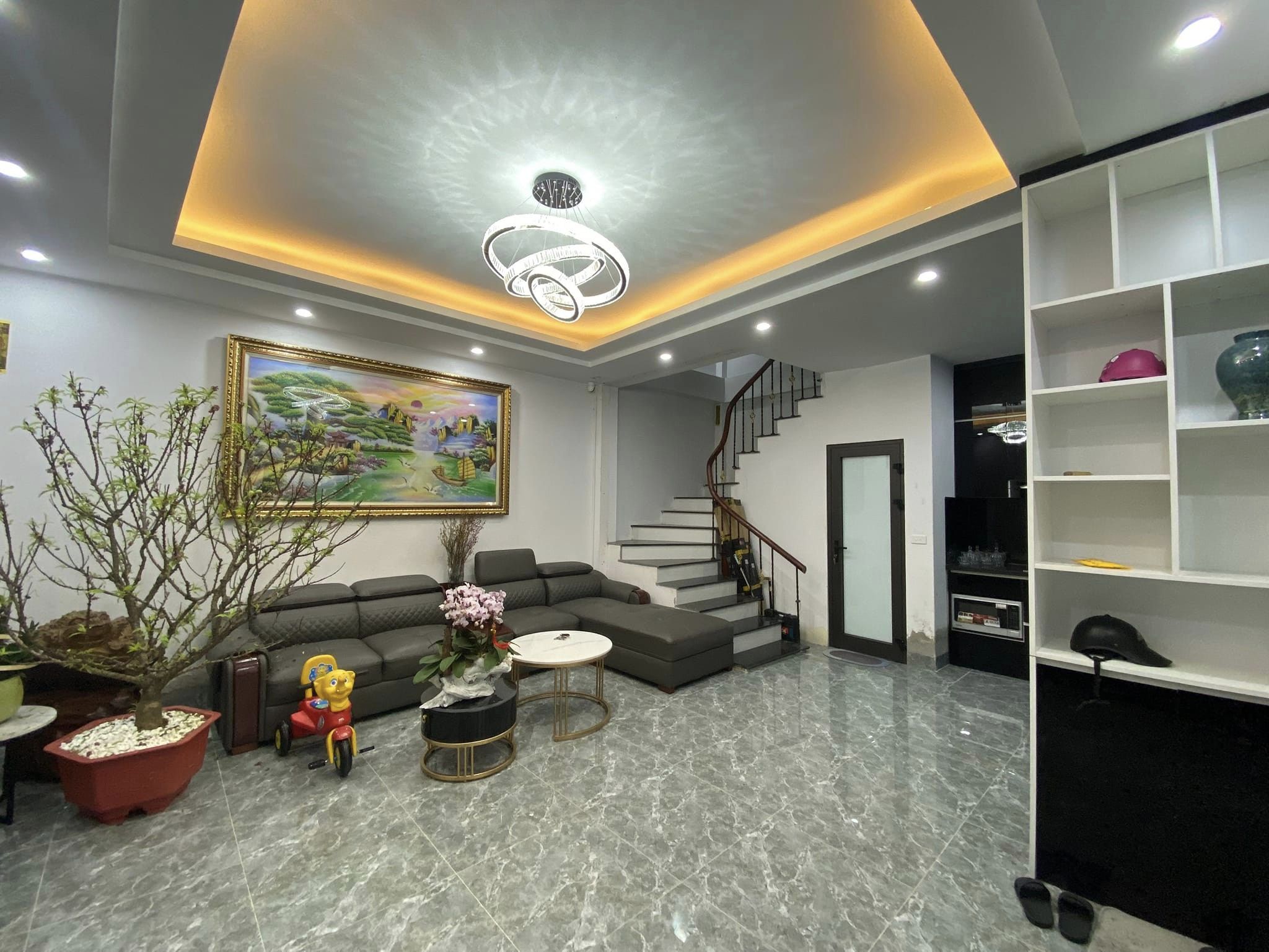 BÁN NHÀ HOÀNG VĂN THÁI, THANH XUÂN, 30M2 5T MT4.5M, GIÁ 3.5 TỶ