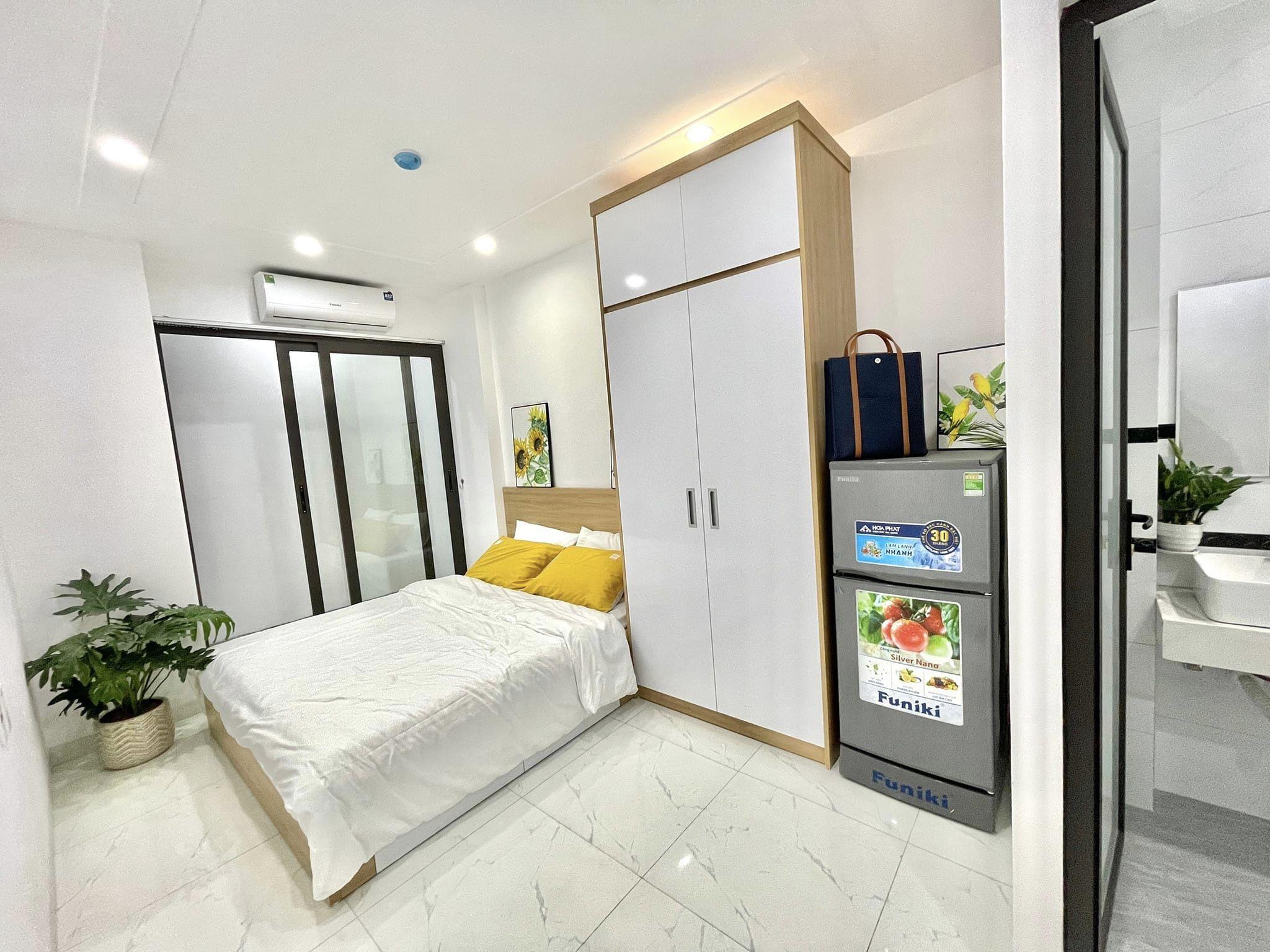 Nguyễn Khánh Toàn Cầu Giấy, Tòa Căn Hộ 8 Phòng Khép Kín 5.5tỷ 50m 5tầng, Cho Thuê 30Tr/Th