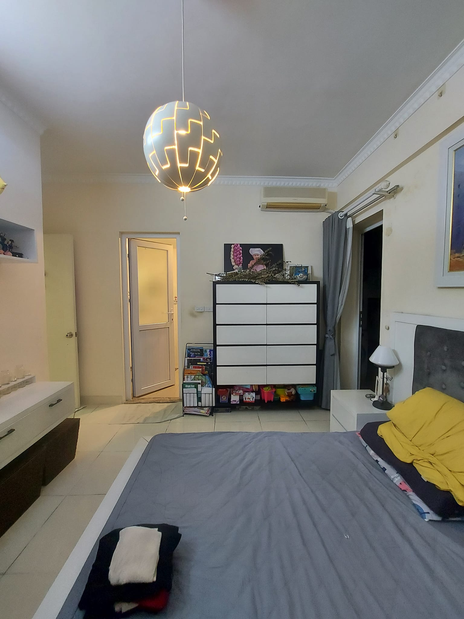 Bán nhà 72m2 phố Âu Cơ, Tây Hồ 5 ngủ Ô tô đỗ cổng Ngõ 2 Ô tô tránh 10m 5.6 Tỷ