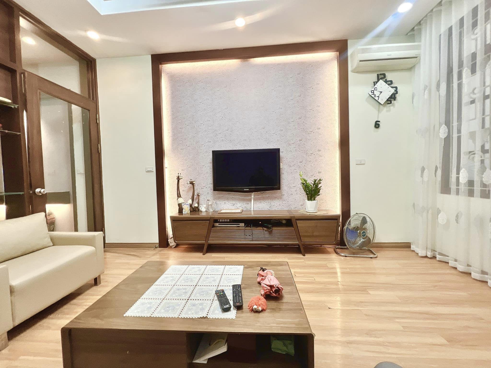 Bán Nhà Trung Kính Cầu Giấy, Phân Lô Oto Gần Phố Kinh Doanh, 12.8tỷ 60m Mặt Tiền 4m 5 tầng