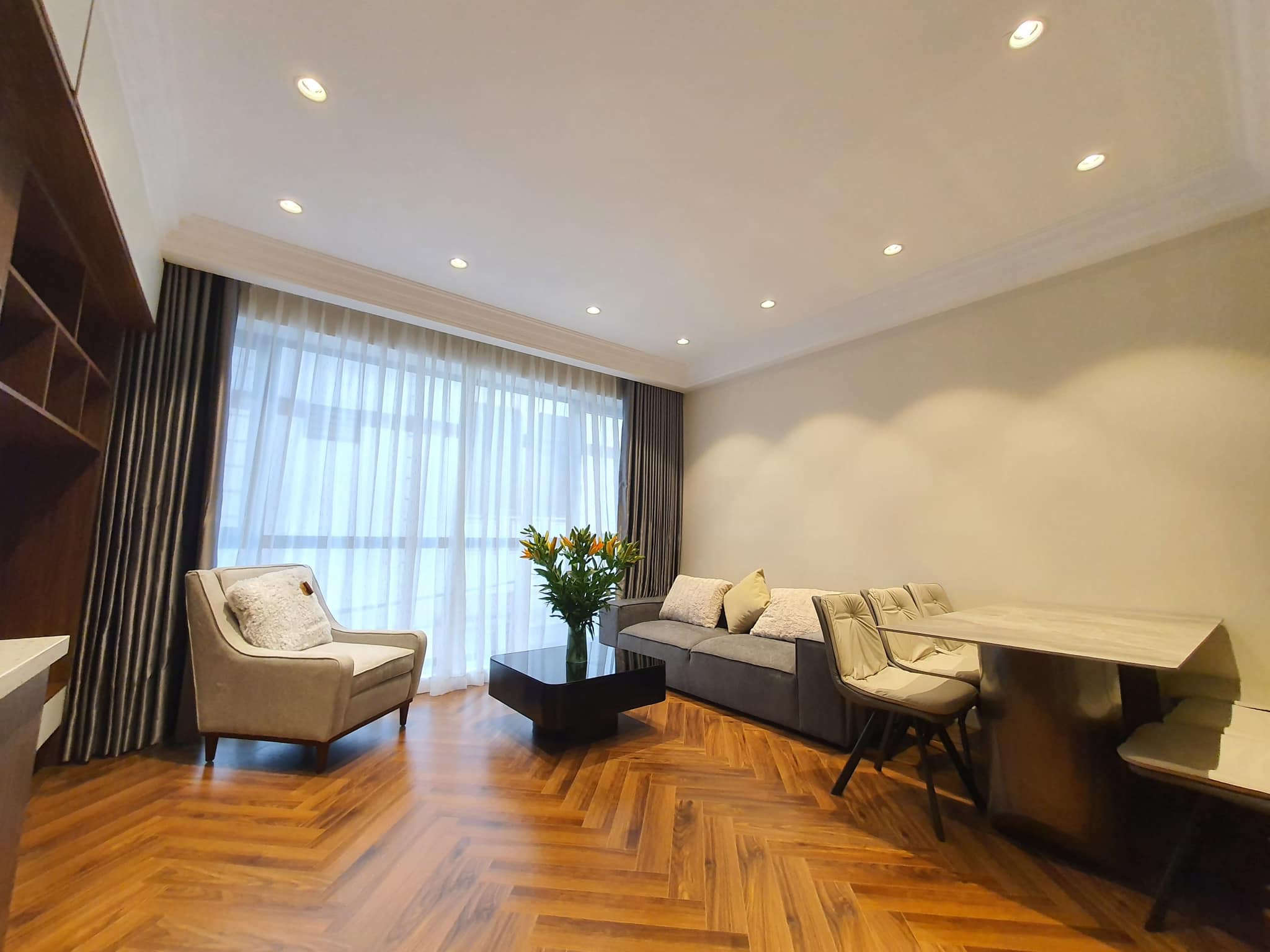 Bán ngôi nhà 46m2 phố An Dương, Tây Hồ 2 mặt ngõ Ô tô thông Kinh doanh Đa dạng 5.3 Tỷ