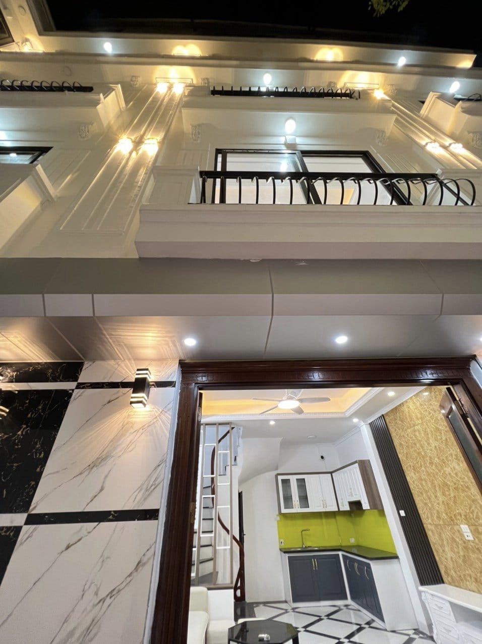 Siêu Phẩm Nhỏ Tiền NHà Đẹp Định Công Thượng Hoàng Mai 35m - 5T - MT 4.5 m - Giá Hơn 3 tỷ Tặng Full Nội Thất