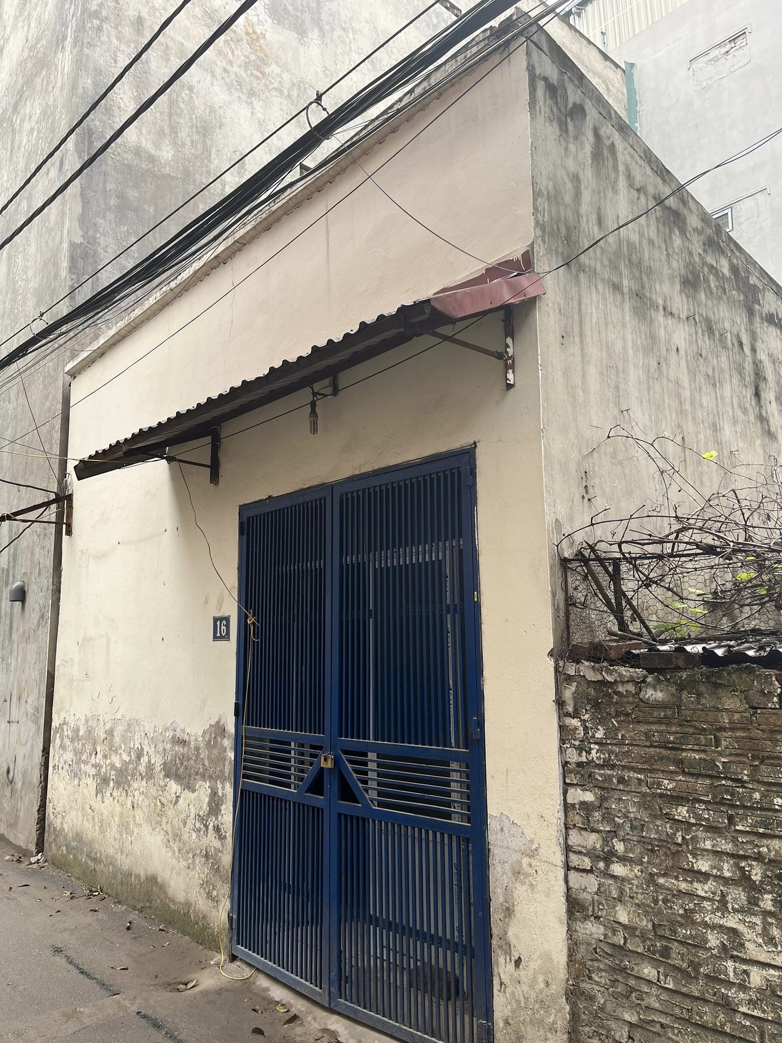 Chỉ từ 1.8 tỷ, Sở hữu ngay lô đất 31m2, Sdcc cạnh Ô tô ở Nam Từ Liêm