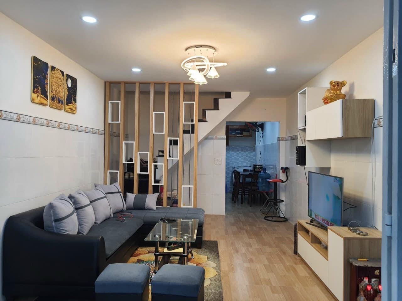 Hẻm ba gác đs 51,Gò Vấp nhà mới 2 tầng 37m2 chỉ 3.2 tỷ