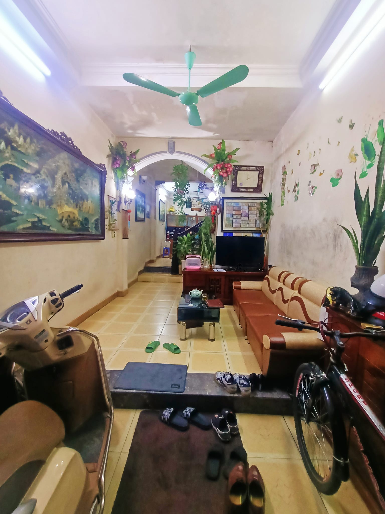 Bán nhà phố Thanh Đàm, dân xây chắc chắn, dt 43m2 sổ đẹp, giá 3.6 tỷ