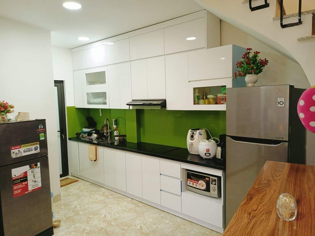 Bán Nhà Trần Khát Chân, HBT, 42m2, 5 tầng, MT 5.5m, Nhỉnh 5 Tỷ