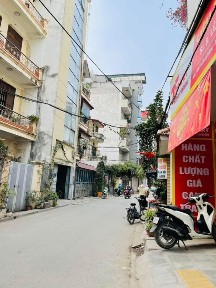 CỰC ĐẸP PHỐ NGUYỄN KHANG-PHÂN LÔ OTO CHẠY VÒNG QUANH-MẶT TIỀN KHỦNG-85M2-CHỈ 13,9TỶ