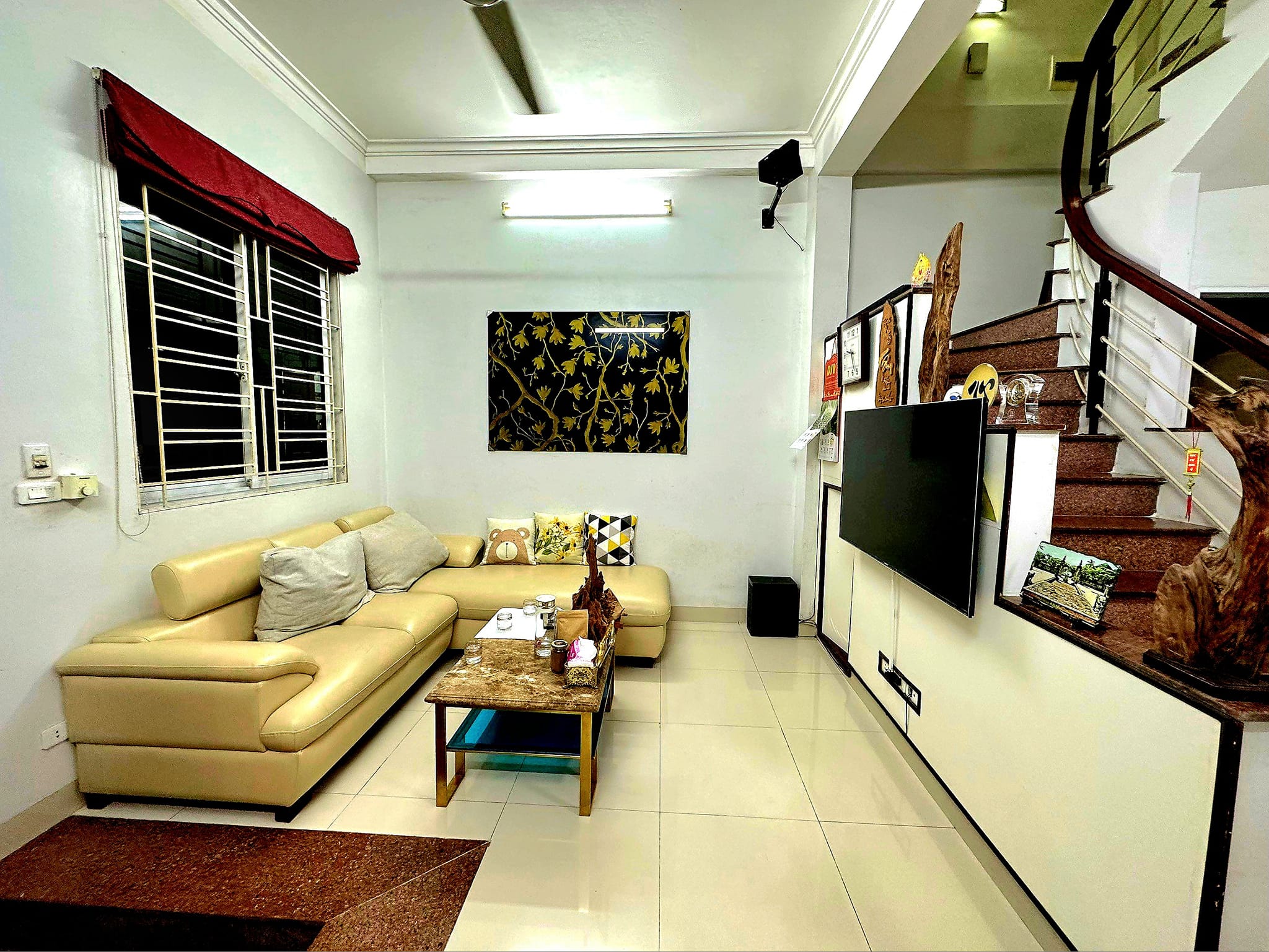 Bán nhà 63 Lê Đức Thọ 41m2, 4 tầng MT 4.5m Ngõ thoáng Cạnh Ô tô chỉ 4.5 tỷ