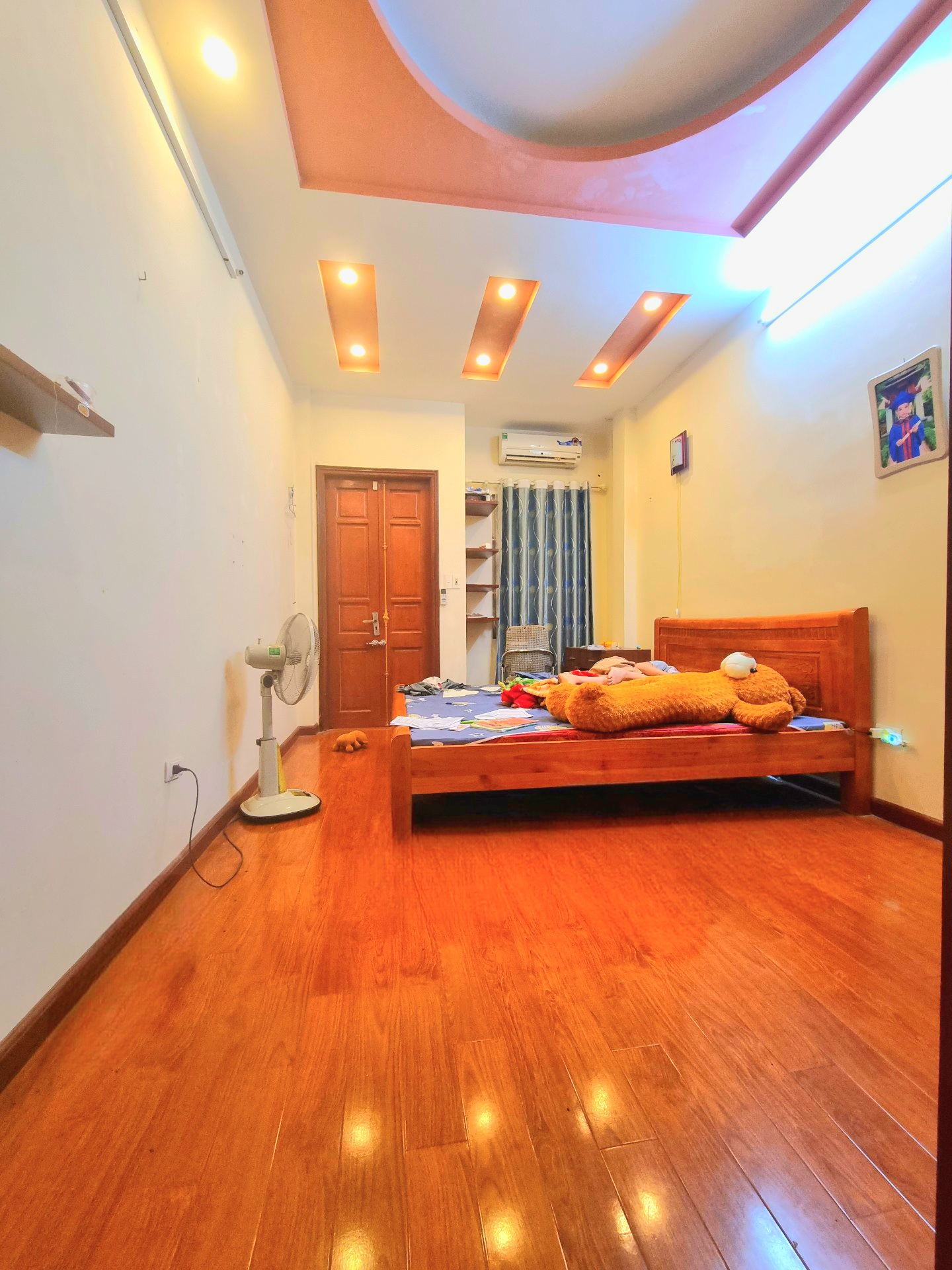 Bán Nhà Trương Định, HBT, 40m2, 4 Tầng, Mặt Tiền 3.2m, Giá Chỉ 4 Tỷ