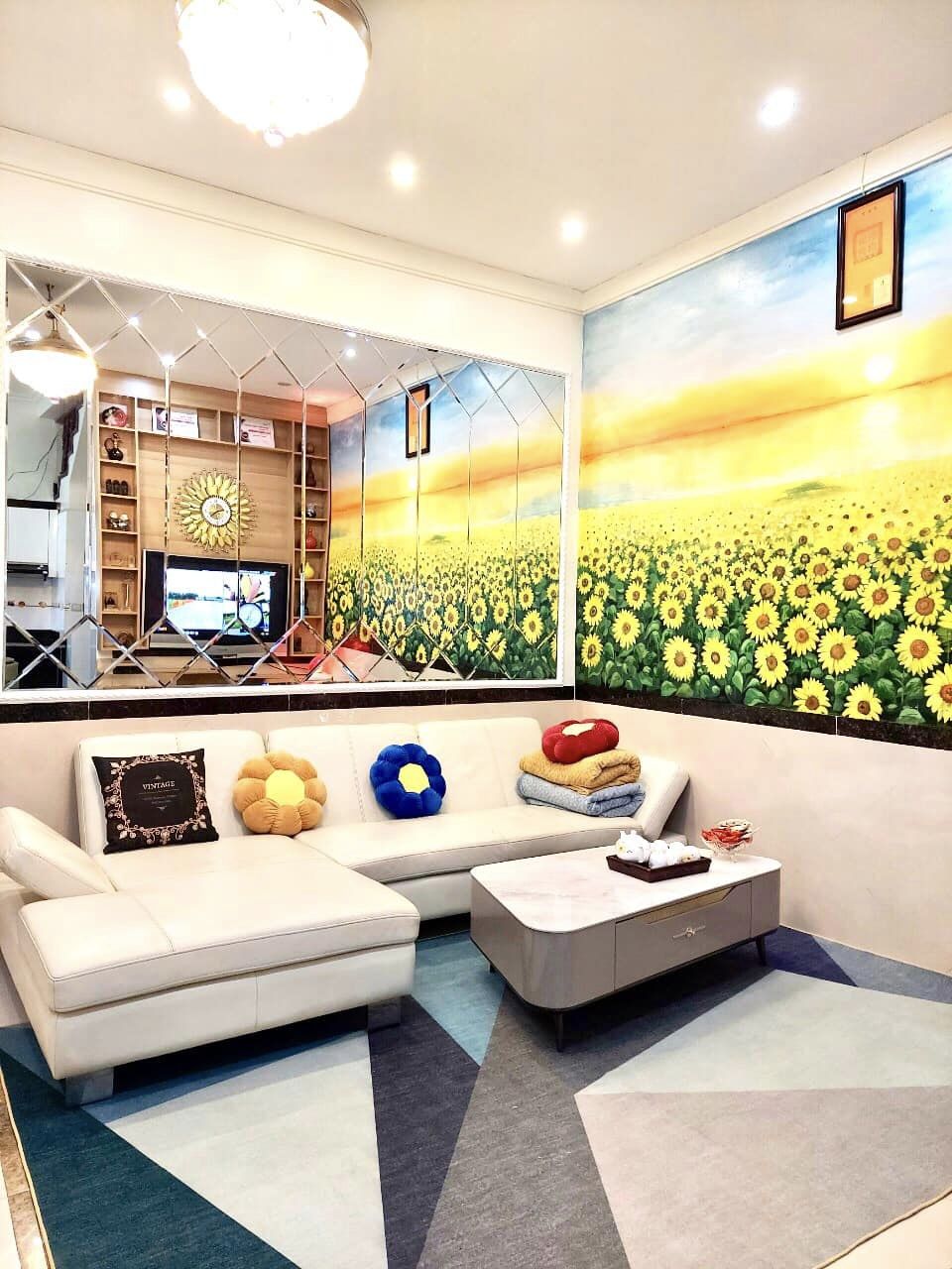 Nhà Ngõ Quan Thổ, ĐĐ, 36m2, 3 Tầng, MT 7m, Nhỉnh 5 Tỷ