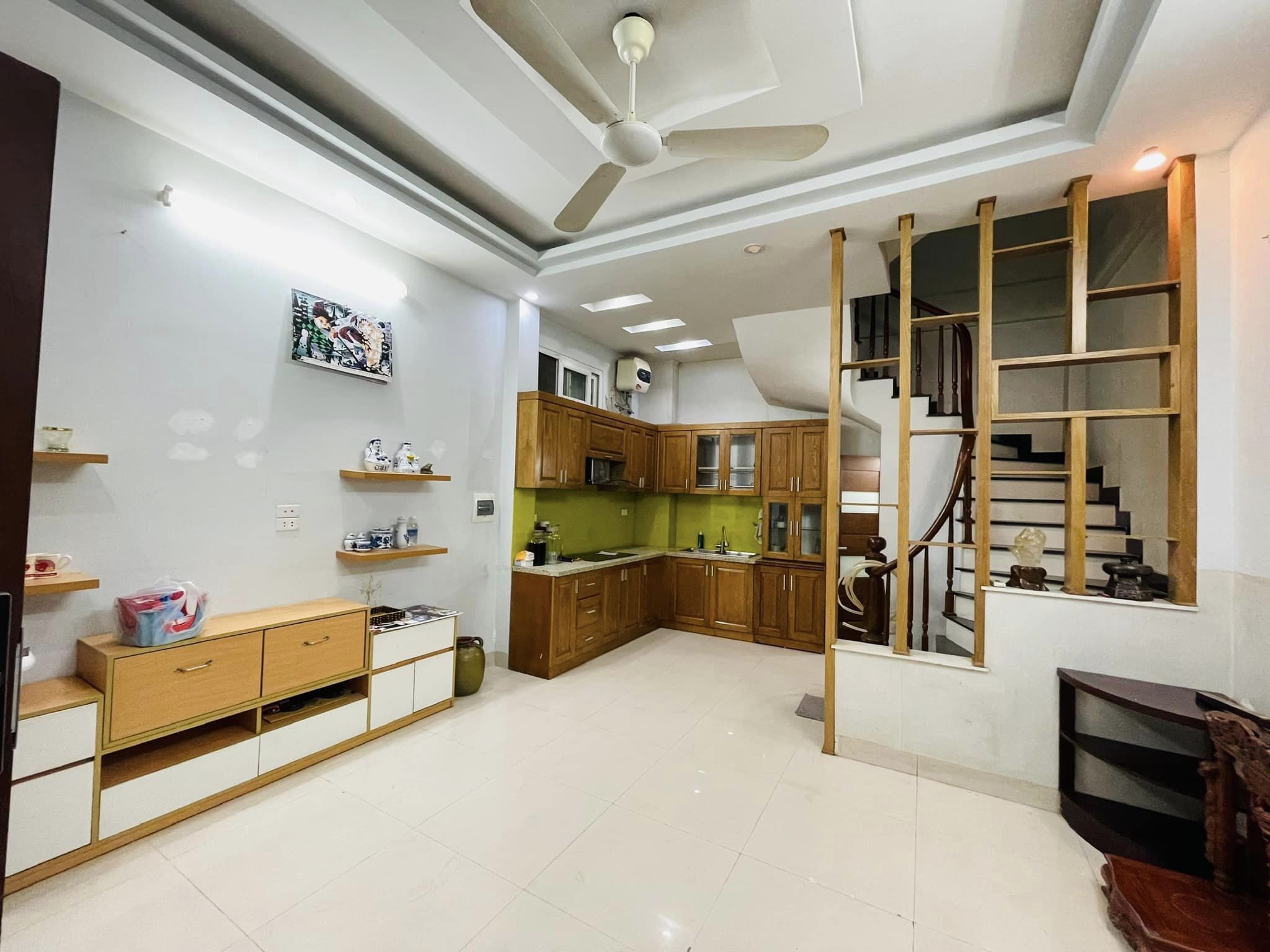 5.3 Tỷ có ngay Nhà Đẹp ngõ 63 Trần Quốc Vượng 40m2 x 6T, Gần ô tô, kd, ở sướng.