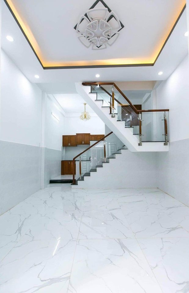 Bán Nhà Nở Hậu Giá Chỉ 3,75 Tỷ Trung Tâm Quận 7 Trần Xuân Soạn