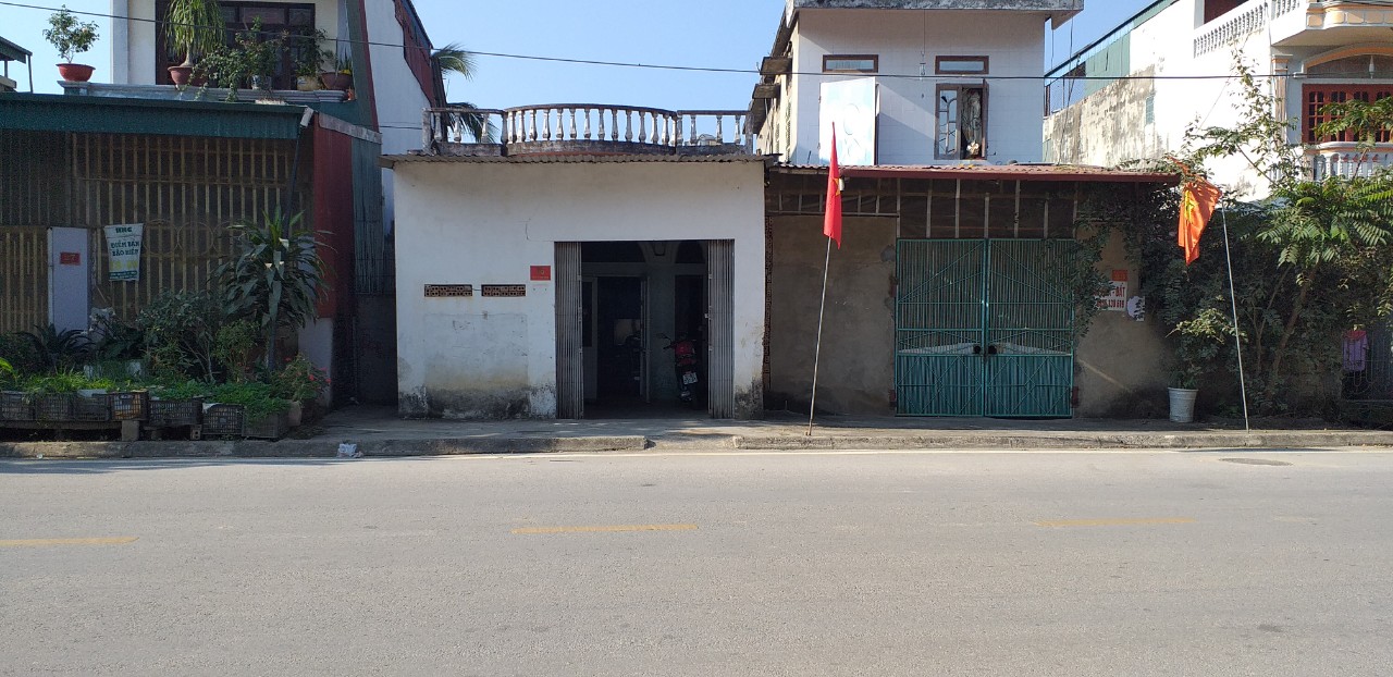 Gia đình cần bán tại tổ 10 Nam Thanh - thành phố Điện Biên Phủ