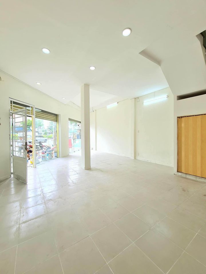 Nhà 2 MT Ngang Hơn 6m Mặt Tiền KD Nguyễn Văn Linh Quận 7