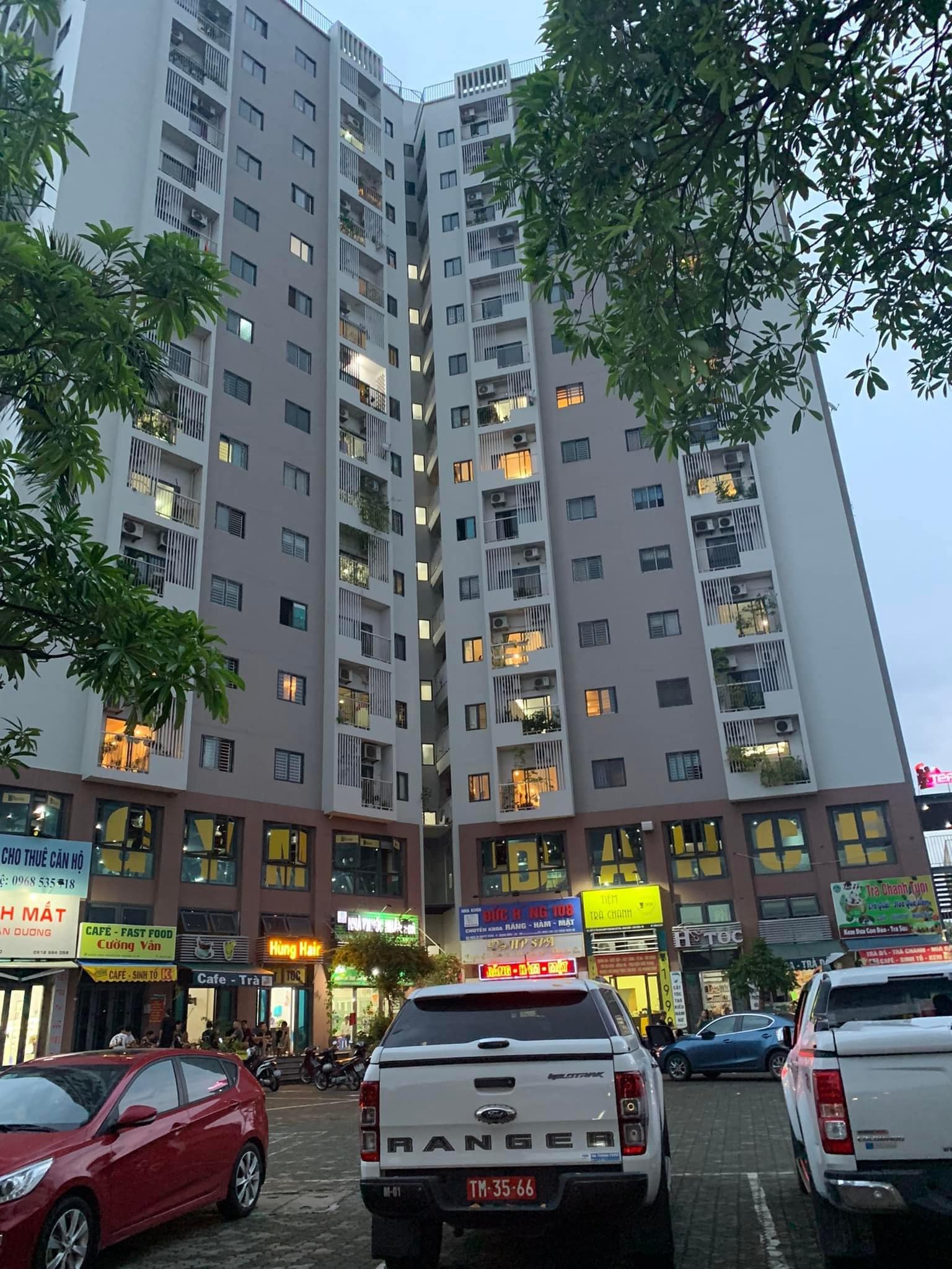 BÁN NHANH NHÀ TÁI ĐỊNH CƯ GIANG BIÊN,PHÂN LÔ,OTO TRÁNH,VIEW CÔNG VIÊN THOÁNG MÁT,5 TẦNG HIỆN ĐẠI,NHỈNH 8 TỶ