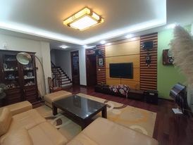 BÁN NHÀ NGÕ 214 NGUYỂN XIỂN, VỊ TRÍ ĐẸP, PHÂN LÔ, MT TO, Ô TÔ TRÁNH, KINH DOANH ĐỈNH.