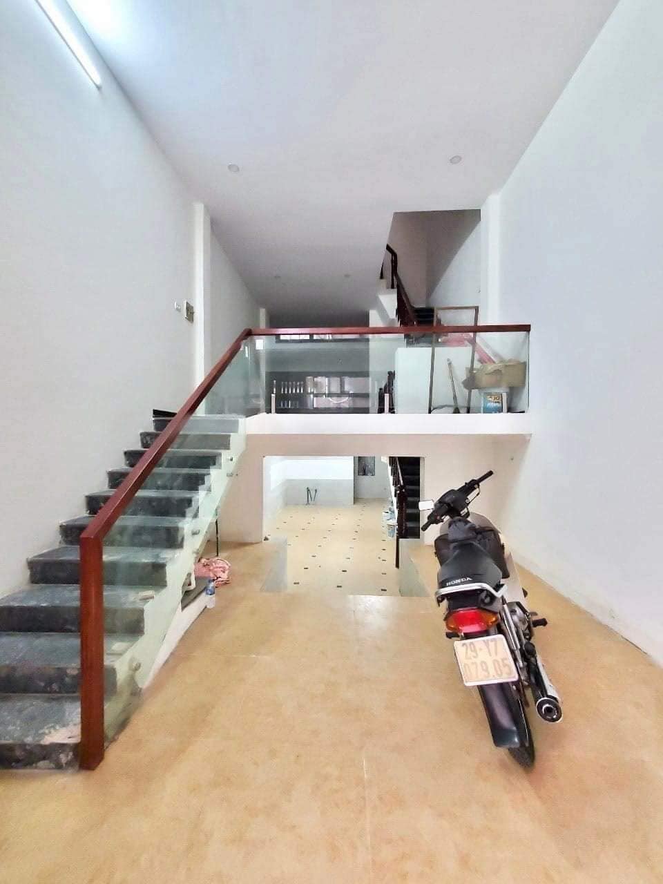 BÁN NHÀ TRẦN DUY HƯNG CẦU GIẤY 50M x 5T x 4M MẶT TIỀN x 6,75 TỶ NHÀ SÁT PHỐ NGÕ THÔNG KINH DOANH NHÀ ĐẸP Ở LUÔN SỔ HÚT LỘC CỰC ĐẸP.!