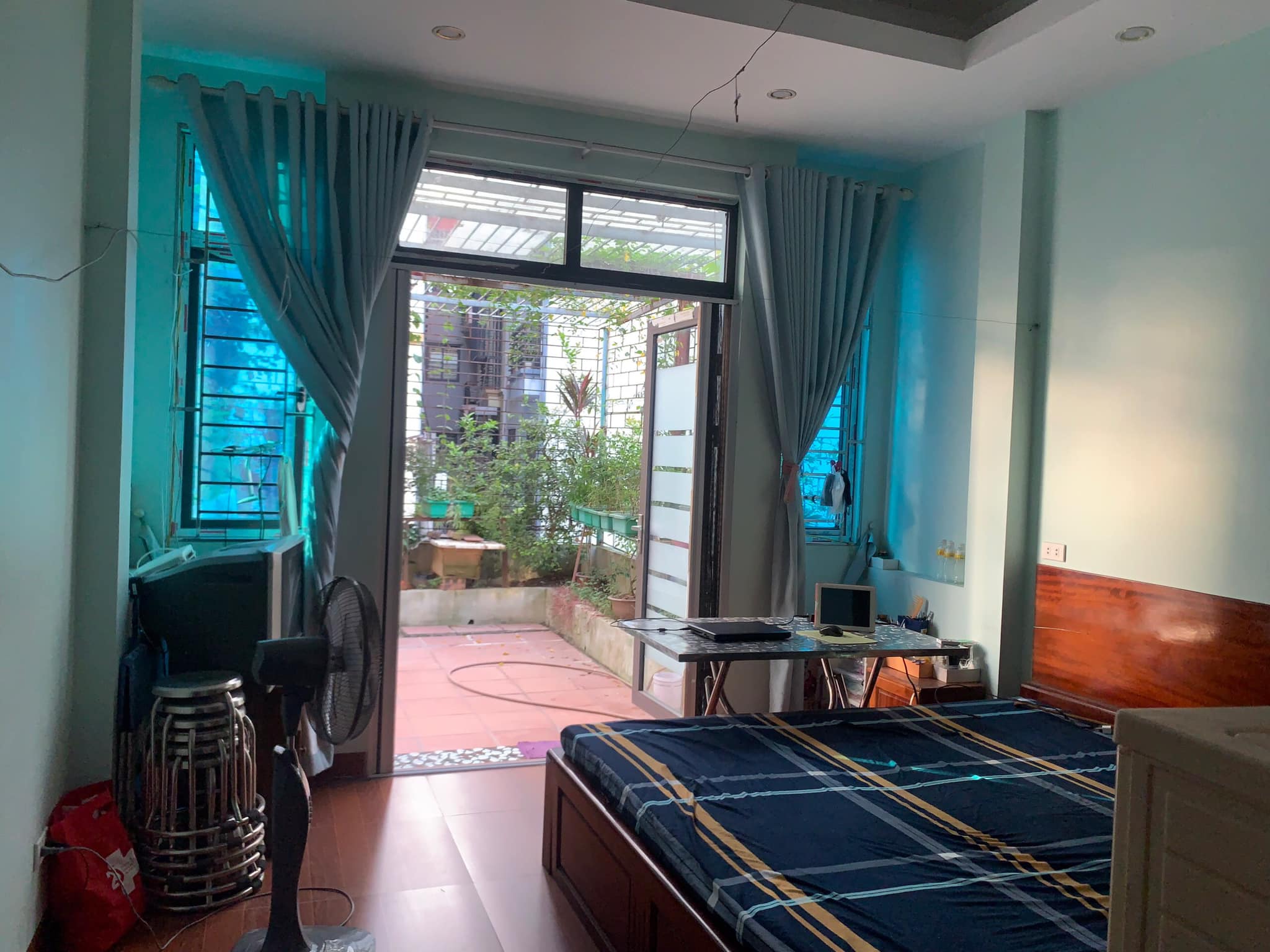 Bán ngôi nhà 85m2 phố Tứ Liên, Tây Hồ Nhà đẹp Ở luôn Gara Ô tô 8.3 Tỷ