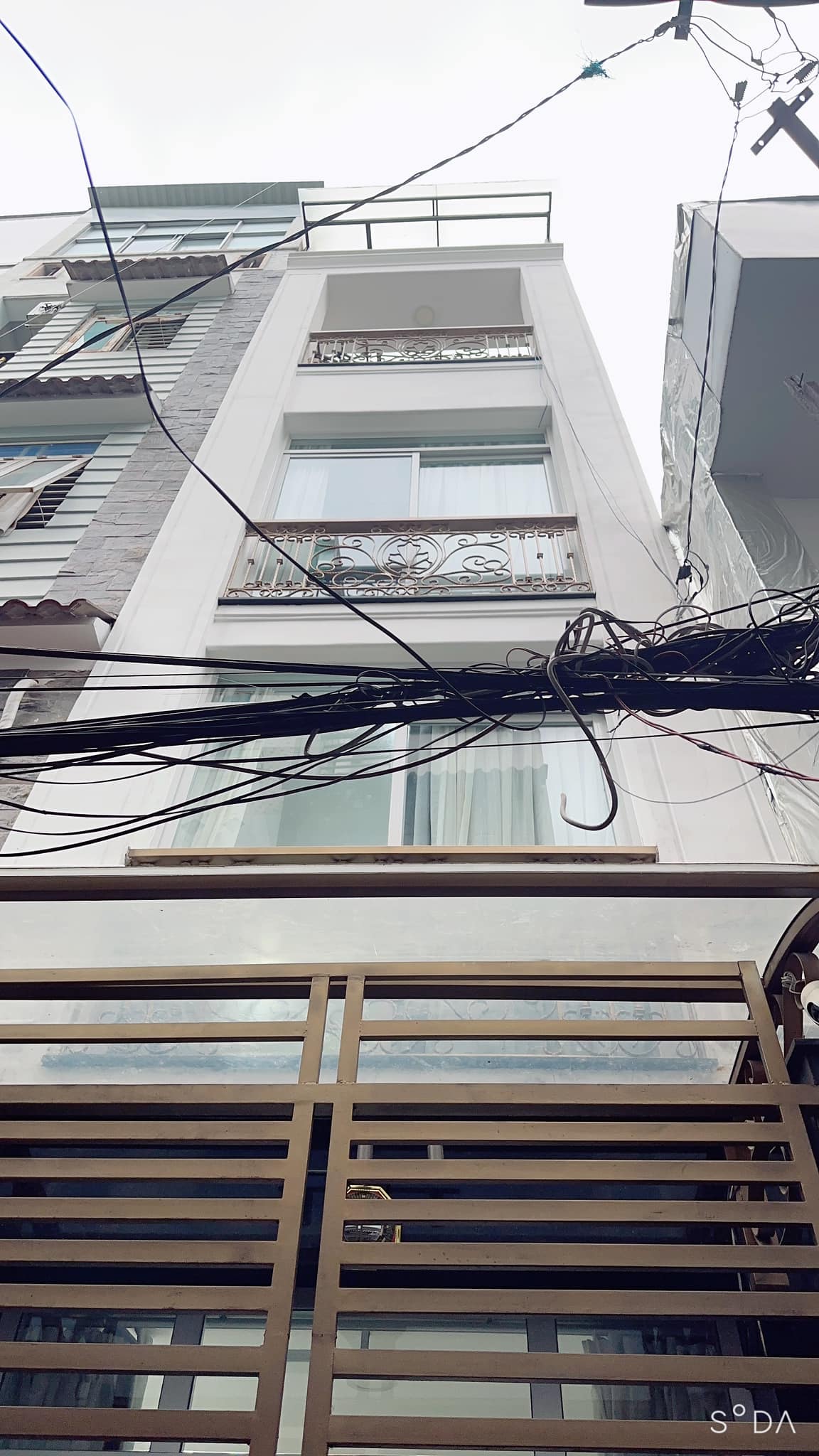 Cực Hiếm Q10, Tô Hiến Thành, tặng Full nội thất, 4 tầng chỉ 5.6 tỷ.