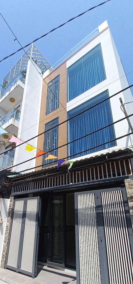 Cần Bán Nhà 4 Tầng Xe Hơi Vào Nhà - Cách Mặt Tiền Huỳnh Tấn Phát 50m Giáp Phú Mỹ Hưng Quận 7