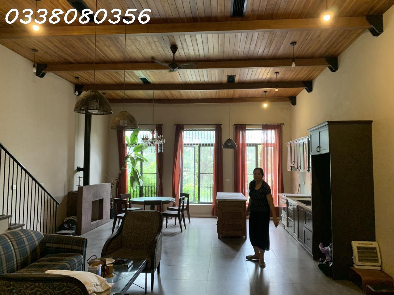 Bán nhà mặt phố Hoàng Cầu, view hồ, DT 105m2 x 6 tầng, MT 6,5m.