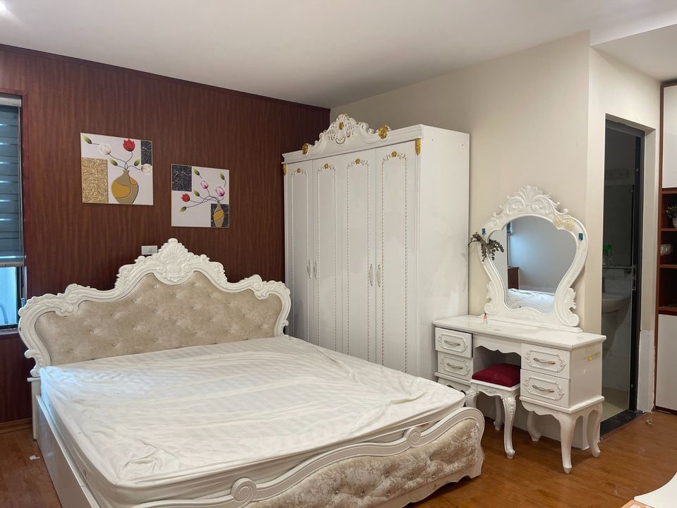 bán trong tháng 5 căn hộ 4pn 135m2 su dụng ban giá nhinh 4ty