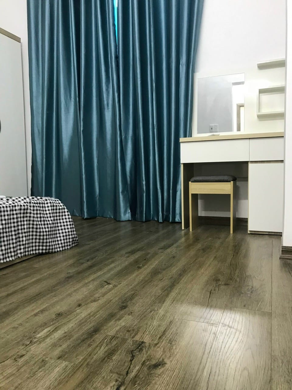 Bán nhà riêng phố Thái Hà 55m MT5.6m giá 7.6 tỷ có TL