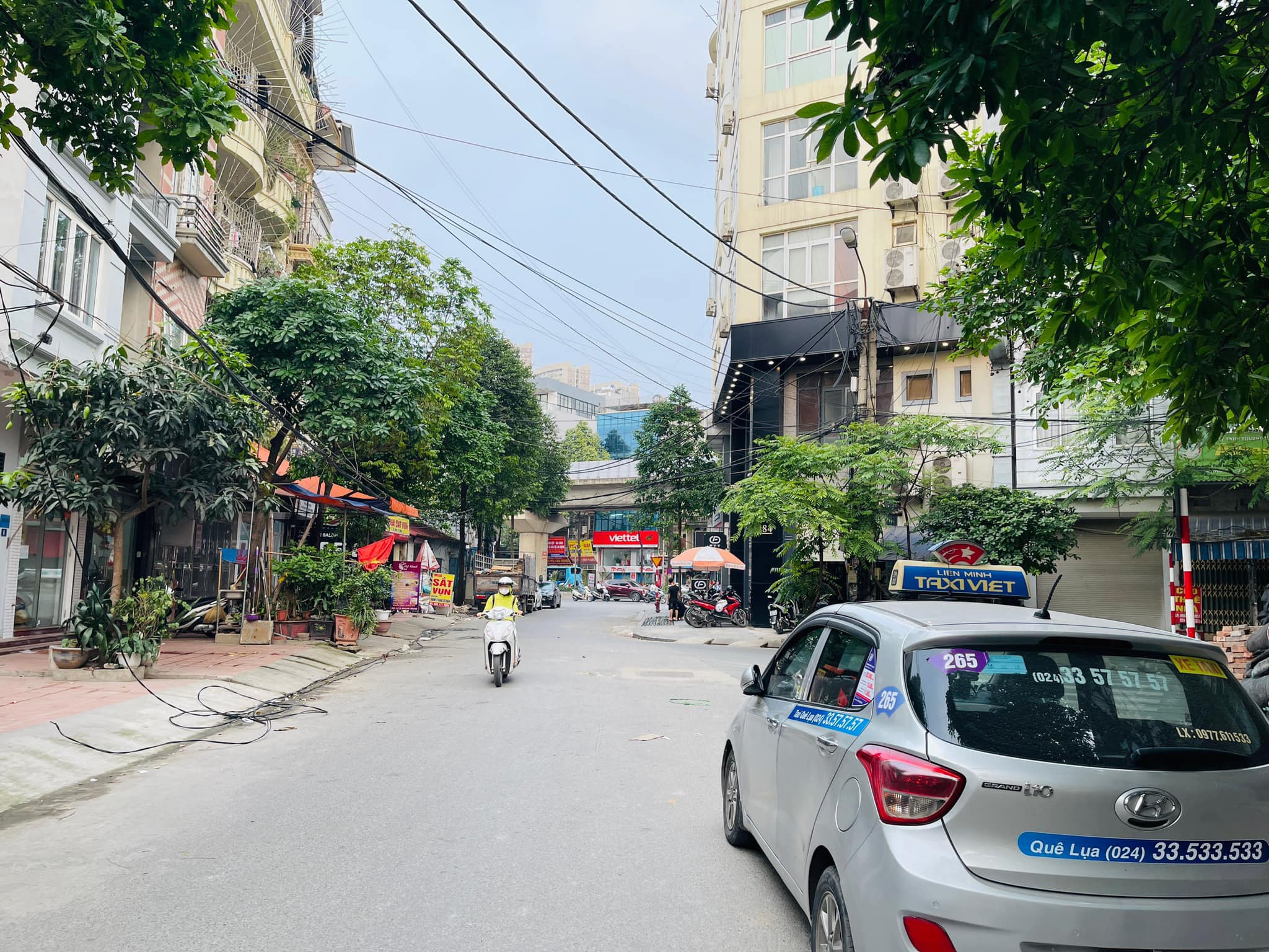 BÁN NHÀ QUANG TRUNG – HÀ ĐÔNG MẶT PHỐ -LÔ GÓC- MẶT TIỀN KHỦNG- VỈA HÈ RỘNG