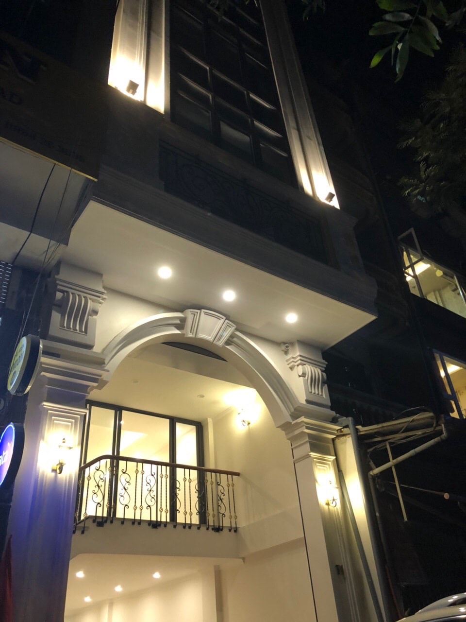 Nhà cần bán mặt phố Phạm Tuấn Tài Dt 60m2 7 tầng Mt 4.5m Giá 29.5 tỷ Từ Liêm