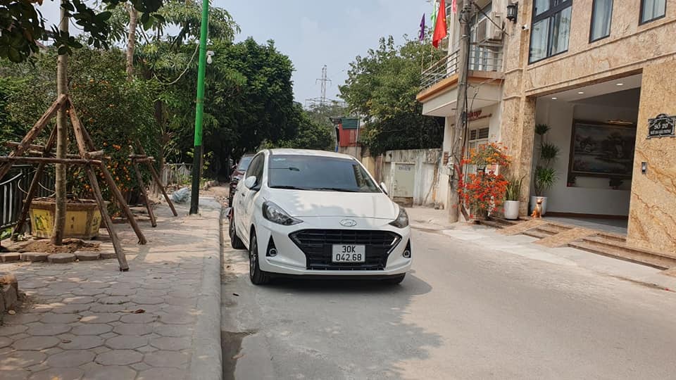 TIỆN ÍCH VÀ DỊCH VỤ TIÊU CHUẨN CỦA KHÁCH SẠN 5 SAO - TỔ HỢP ĂN UỐNG - NGHỈ DƯỠNG - TẬP LUYỆN - THƯ GIÃN TẤT CẢ ĐỀU Ở HỆ