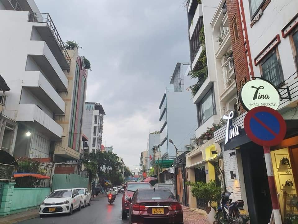 20m RA HẺM Ô TÔ 8M,84m2, 4 TẦNG STH, LÊ VĂN SỸ P14 Q3