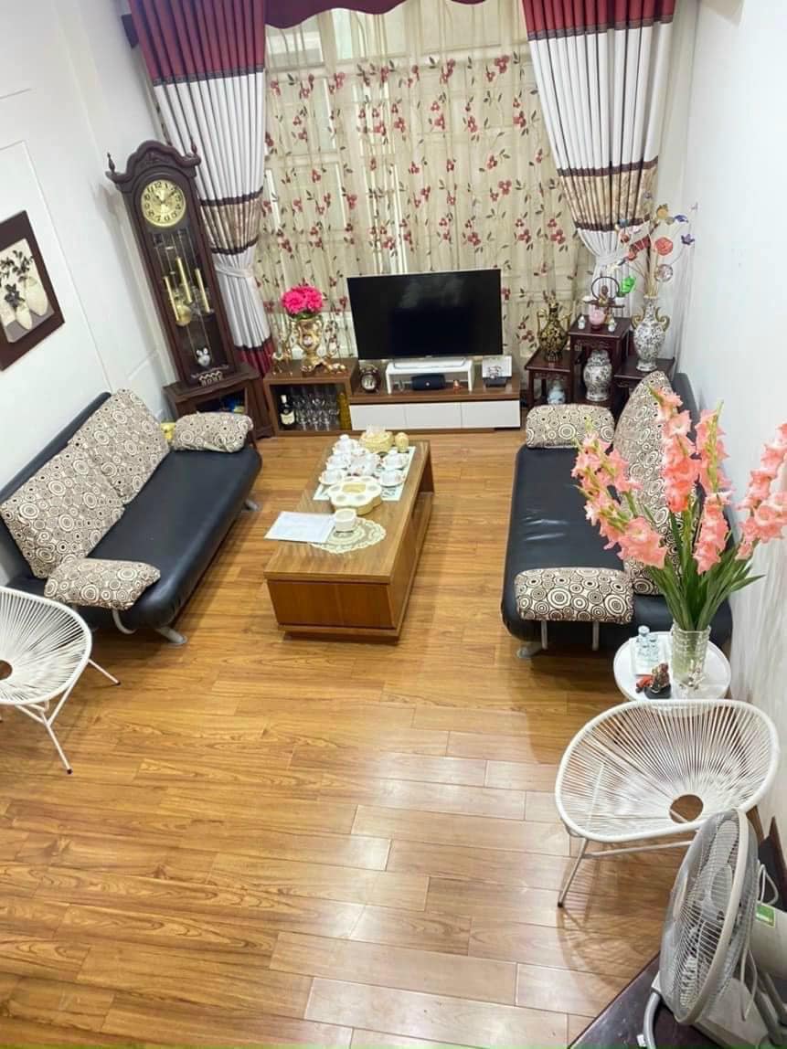 BÁN NHÀ THÁI HÀ ĐỐNG ĐA, NHÀ ĐẸP 5 TẦNG GẦN Ô TÔ, GIÁ TRÊN 4 TỶ CÓ THƯƠNG LƯỢNG.