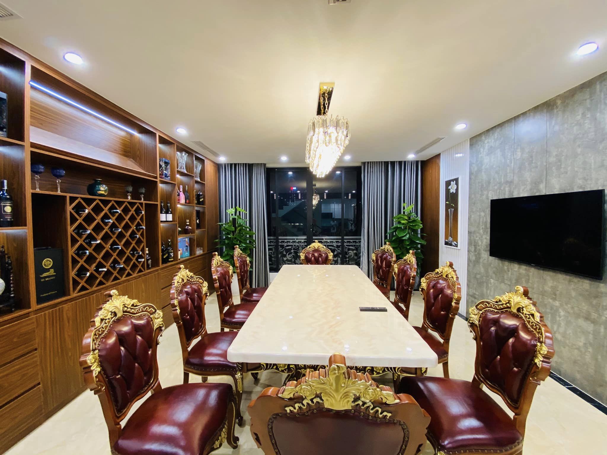 Tòa nhà 8 tầng ngõ 208 Giải Phóng, tòa nhà 8 tầng, cực đẹp, đẳng cấp.