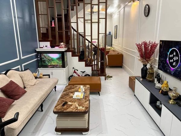 BÁN NHÀ CHÙA BỘC- NGÕ Ô TÔ TRÁNH CHỈ 5,9 TỶ