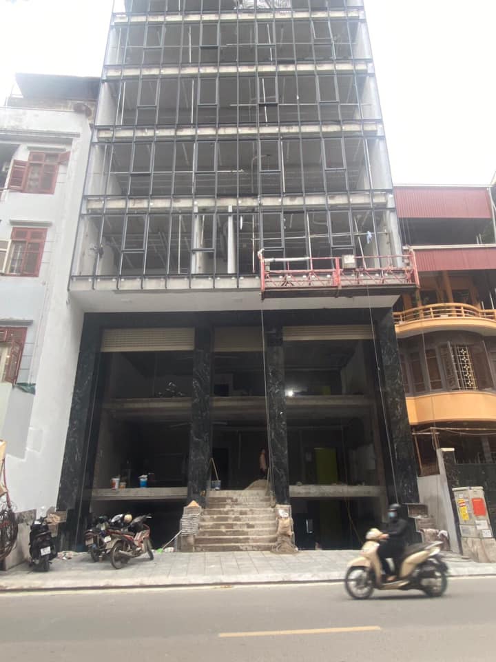 Tòa Văn Phòng Mặt Phố Q.Tây Hồ 220M2 9 Tầng Mặt Tiền 11.5M-115 Tỷ-1 Hầm-Sẵn Hợp Đồng Thuê