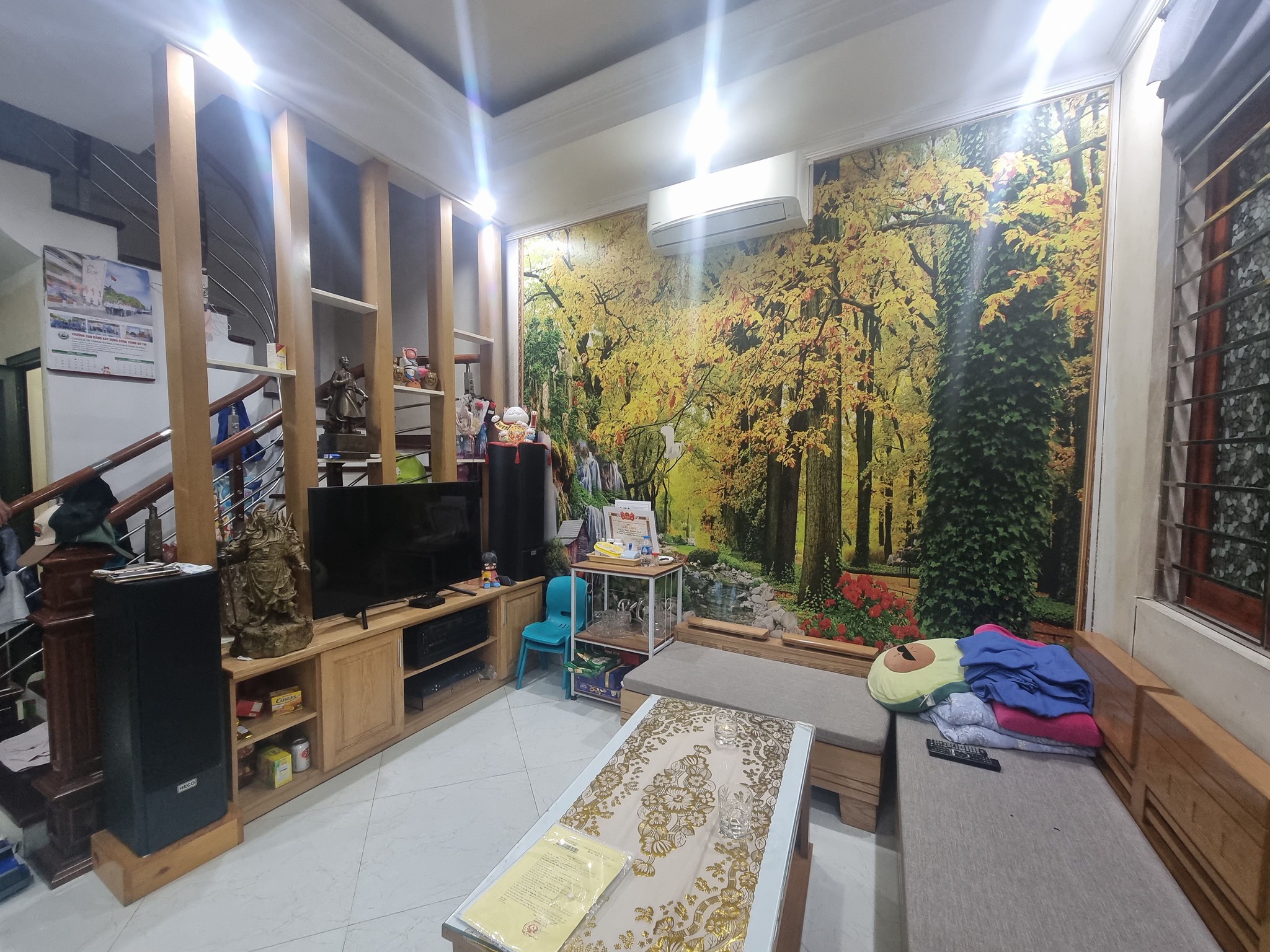 Bán nhà 71m2 Mặt phố An Dương, Tây Hồ Gara Ô tô 24 chỗ Căn góc Kinh doanh đỉnh 5.6 Tỷ