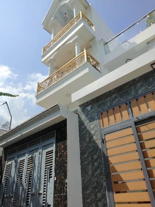 NỢ BANK BÁN GẤP Nhà 73M2, 4Tầng CHỈ 4Tỷ 600 Tân Chánh Hiệp10, Quận 12