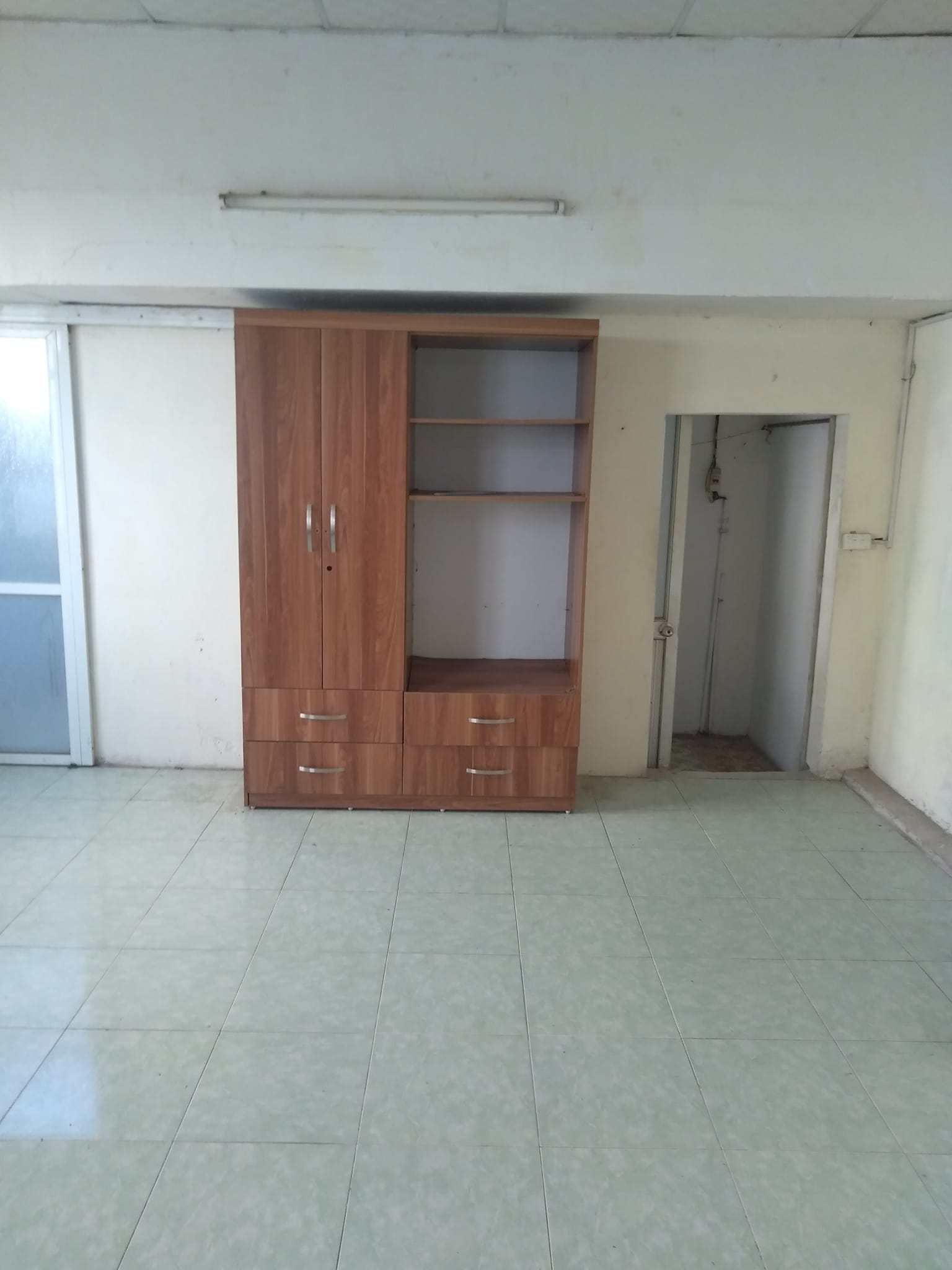 CẦN BÁN GẤP NHÀ CHỢ KHÂM THIÊN 40Mx 3T x 4M MẶT TIỀN 2,7 TỶ TIỆN ÍCH XUNG QUANH GẦN CHỢ GẦN CÁC BỆN VIỆN VÀ CÁC TRƯỜNG ĐẠI HỌC LỚN