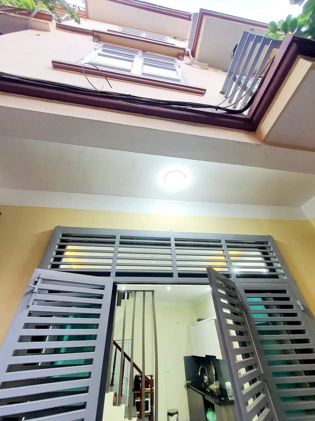 GẦN cơ sở y tế NÔNG NGHIỆP - ngôi nhà trước mặt RỘNG - SỔ ĐỎ VUÔNG ĐẸP - LIÊN NINH - DT 44M - CHỈ 2.25 TỶ