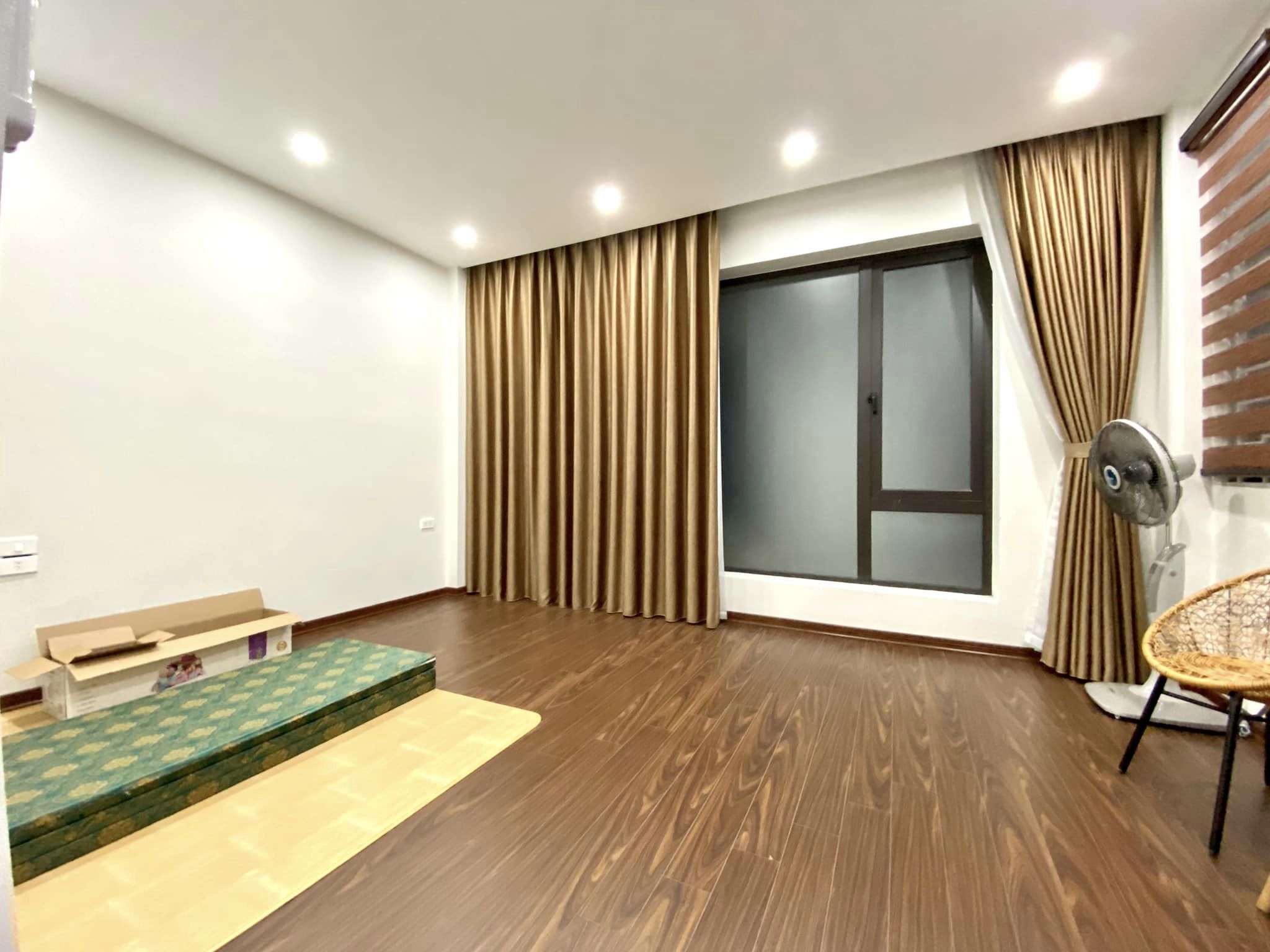 Bán nhà 61m2 F361 An Dương, Tây Hồ Chủ tự xây Ô tô dừng đỗ Ô tô tránh 10m 4.1 Tỷ