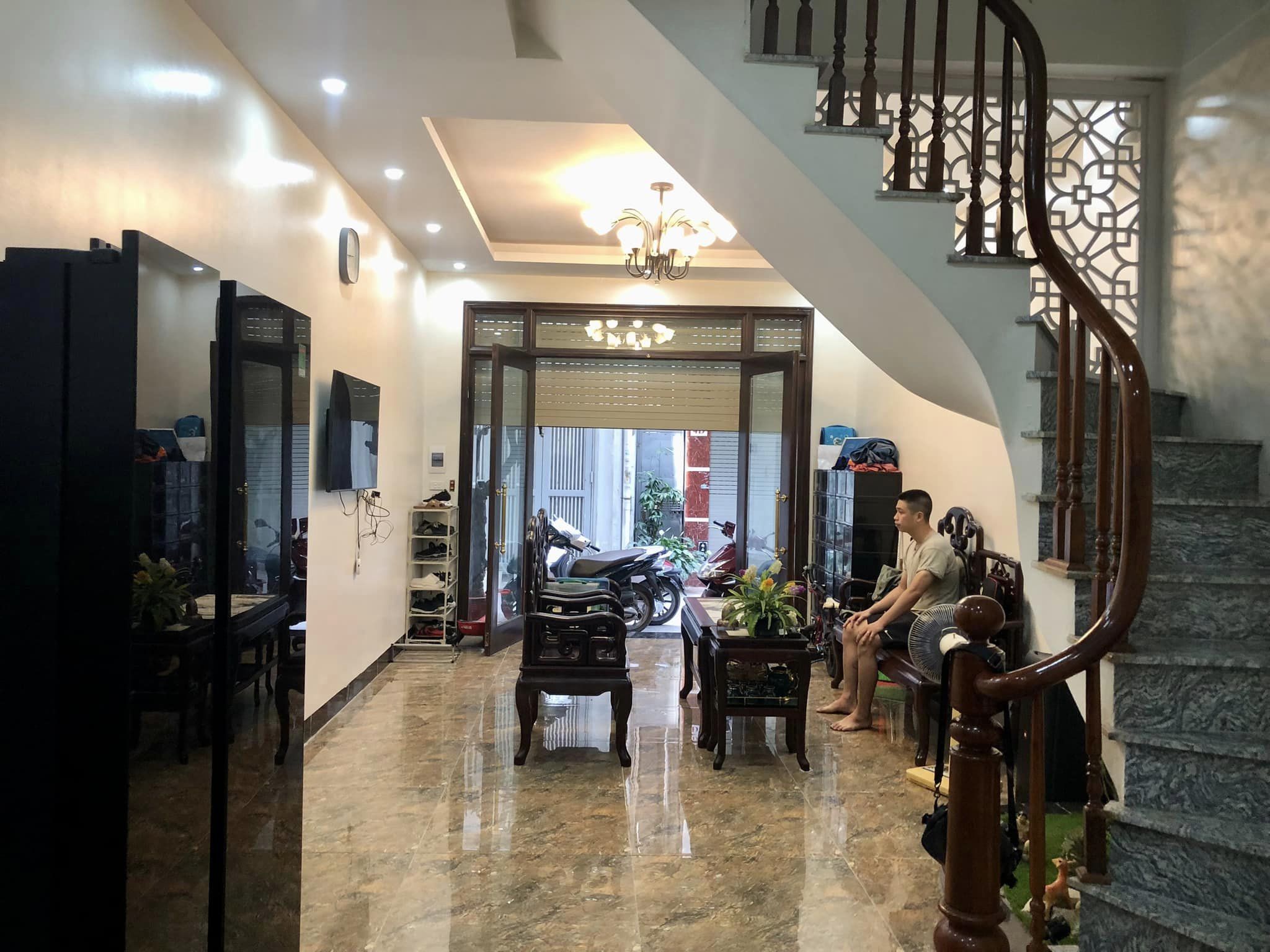 SIÊU PHẨM CỰC HIẾM HÀO NAM! LÕI ĐỐNG ĐA - NGÕ 3 GÁC - 2 THOÁNG - SỔ HOA HẬU-CHỈ NHỈNH 4 TỶ.