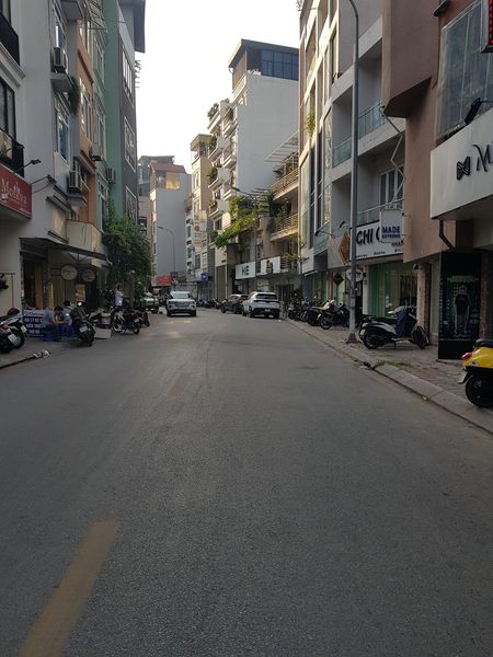 BÁN NHÀ MẶT PHỐ NGUYỄN HY QUANG, ĐỐNG ĐA, 50M2 4T MT4M, GIÁ 11 TỶ