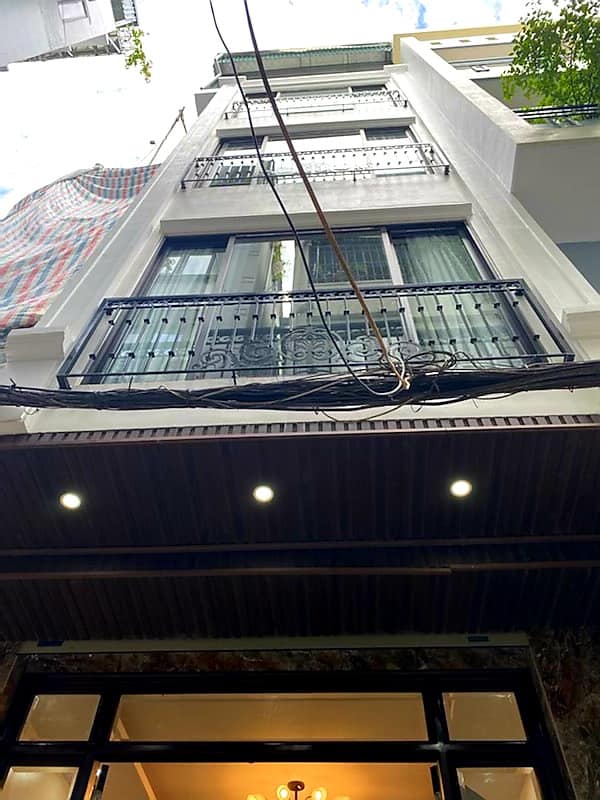 Bán nhà Hồng Mai, dt 45m2x5T mt 4.5, giá 7.2 tỷ, ô tô vào nhà