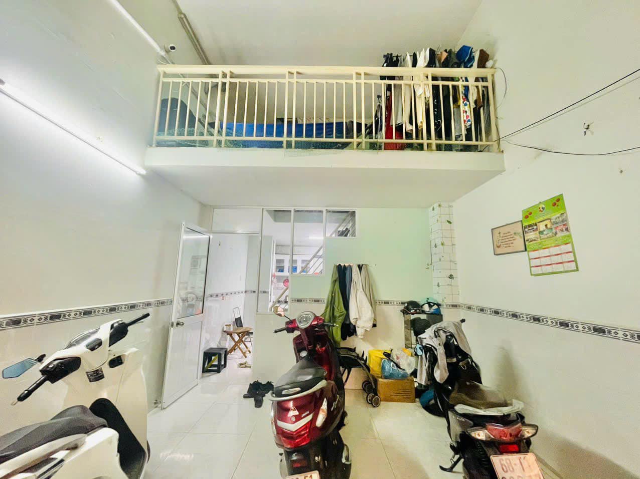 Bán Nhà 3 Tầng, Tân Phú Tân Quý, 40m2, Hẻm 4m, Stas Mặt Tiền, Chỉ 3 Tỷ Nhỉnh.