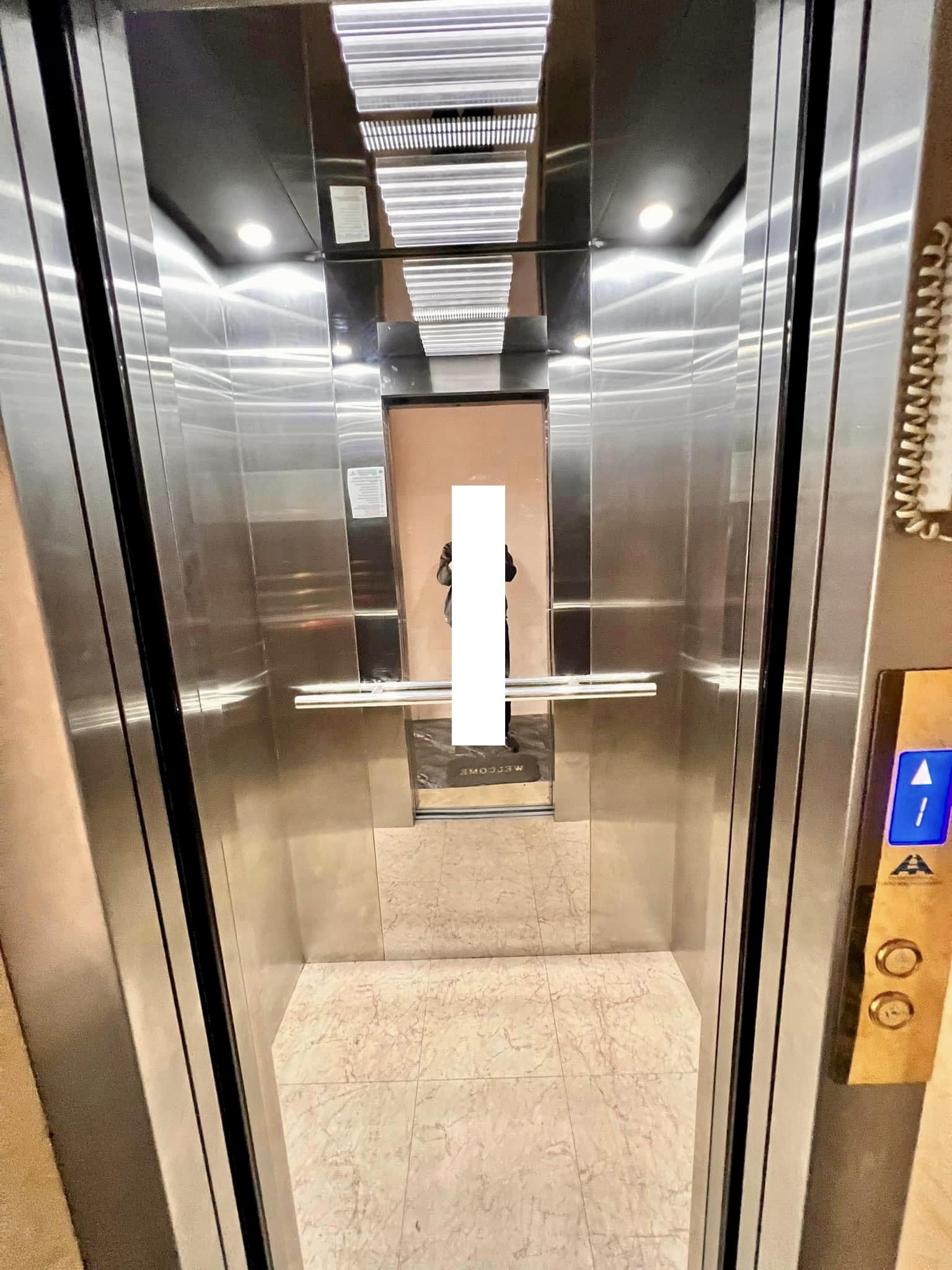 MẶT PHỐ-VỈA HÈ RỘNG-MẶT TIỀN KHỦNG-KINH DOANH-THANG MÁY-60M 20TỶ-TRẦN KHÁT CHÂN