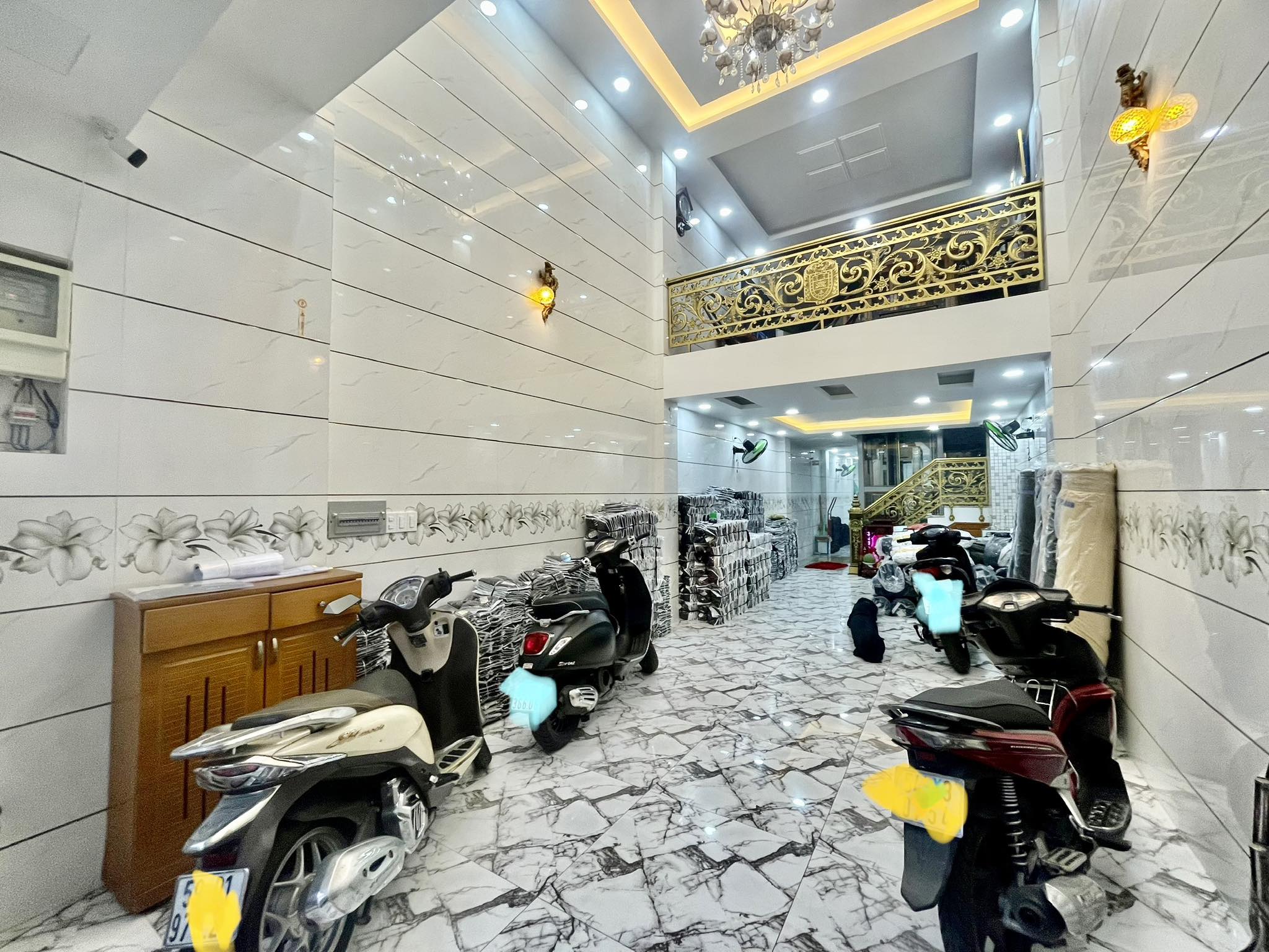 Bán nhà Mặt tiền Lê Lư, Tân Phú 6 Tầng 80m2 chỉ 12 tỷ