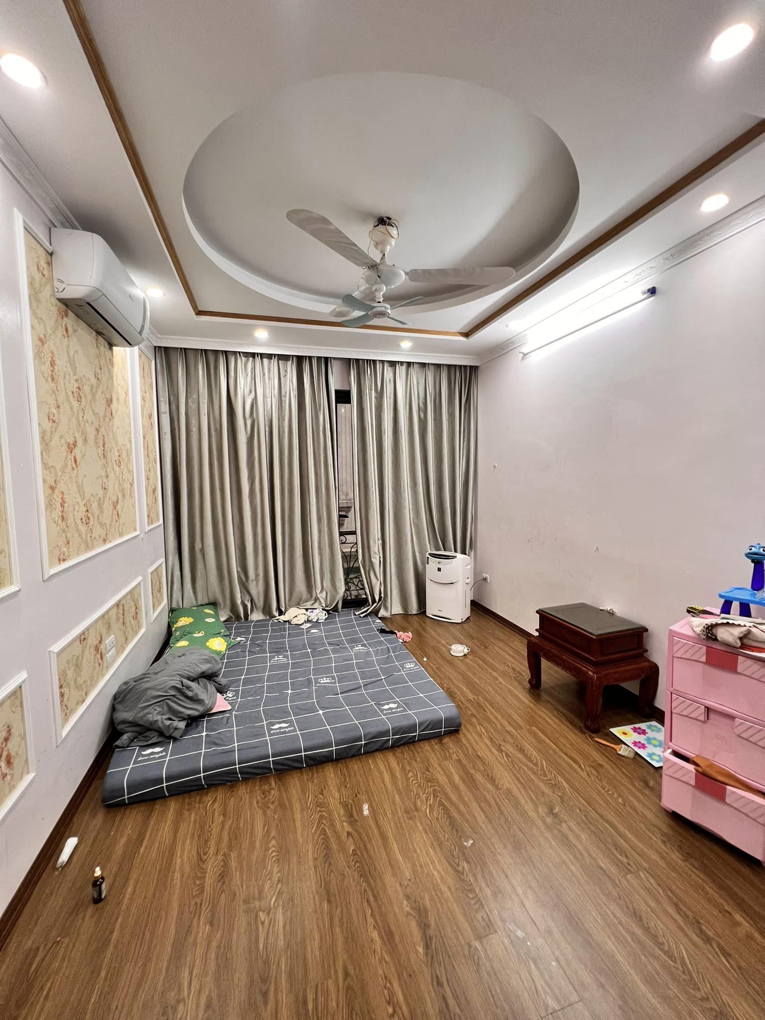 Bán Nhà Lê Thanh Nghị Hai Bà Trưng gần phố Giá 5.8 tỷ +DT: 40m2